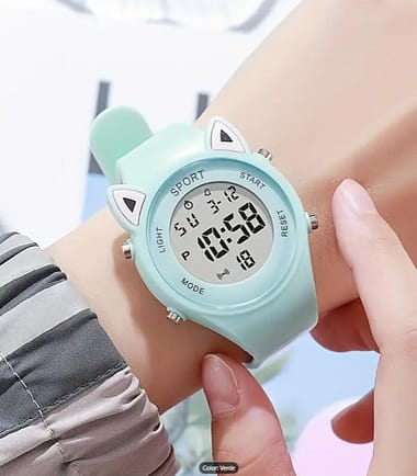 Reloj con diseño de gato